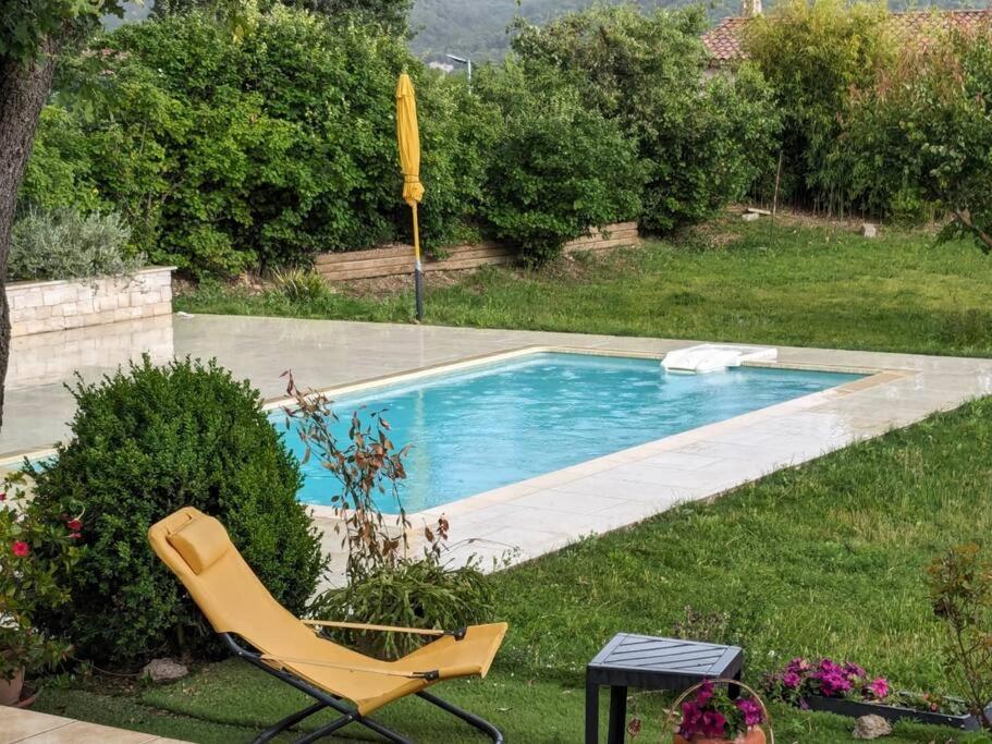 Villa Calme Avec Piscine A Greoux ภายนอก รูปภาพ